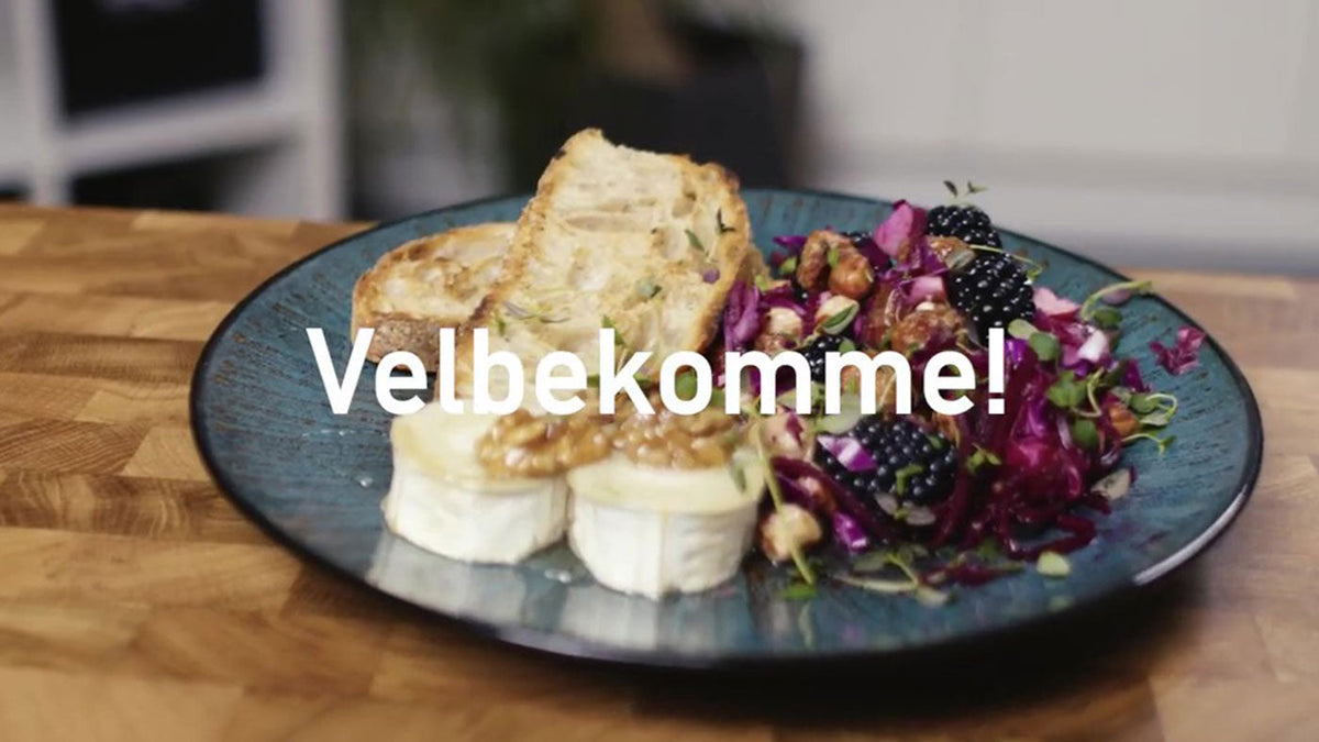 Inspiration - Opskrift på Salat med rødbedekraut og grillet gedeost