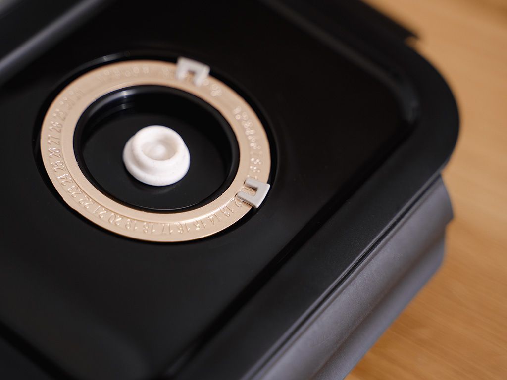 SUORAKULMAINEN VAKUUMI LASISÄILIÖ – 630ML - 7