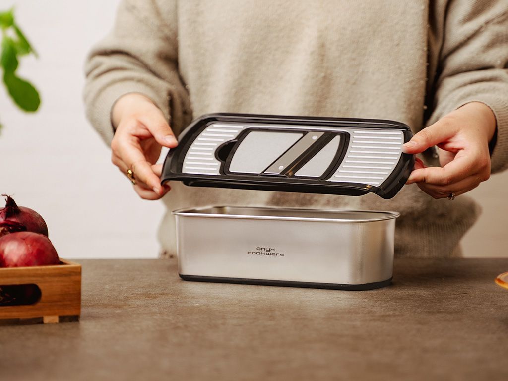 MONITOIMINEN VIHANNESLEIKKURI