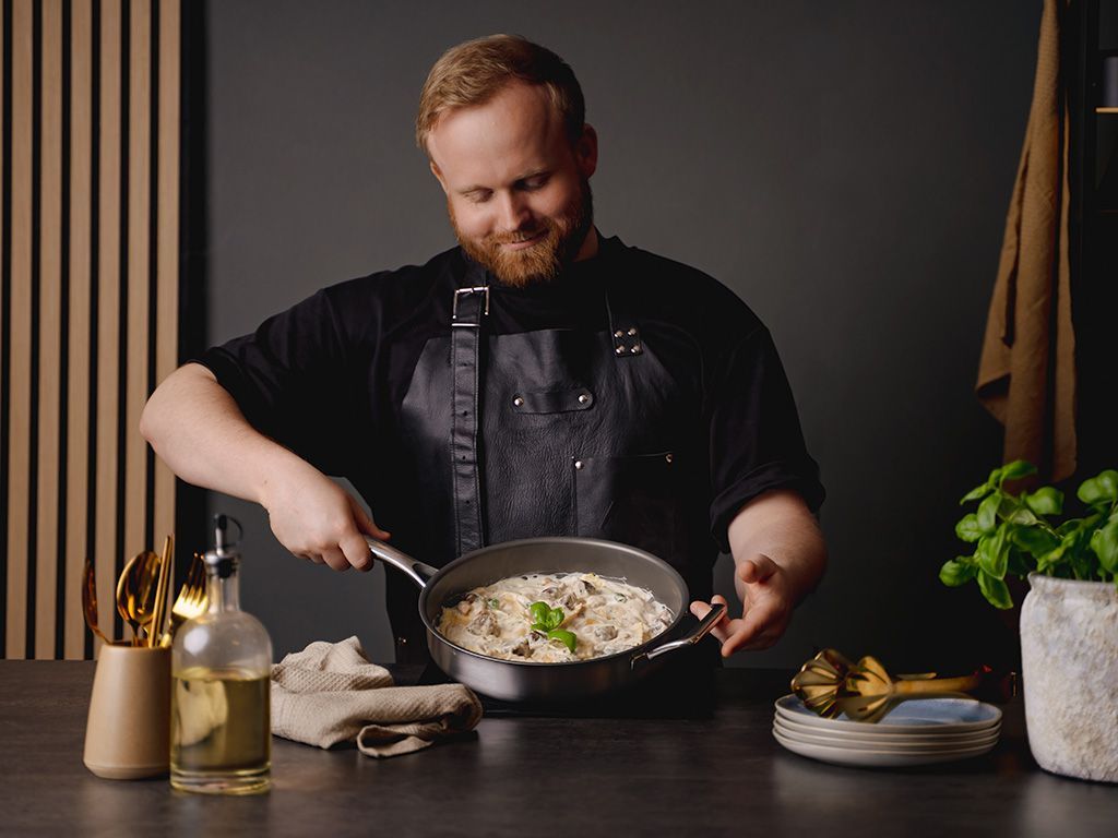 ZERO – LUONNOLLINEN NON-STICK KATTILA- JA PANNUSARJA - 5-OSAA