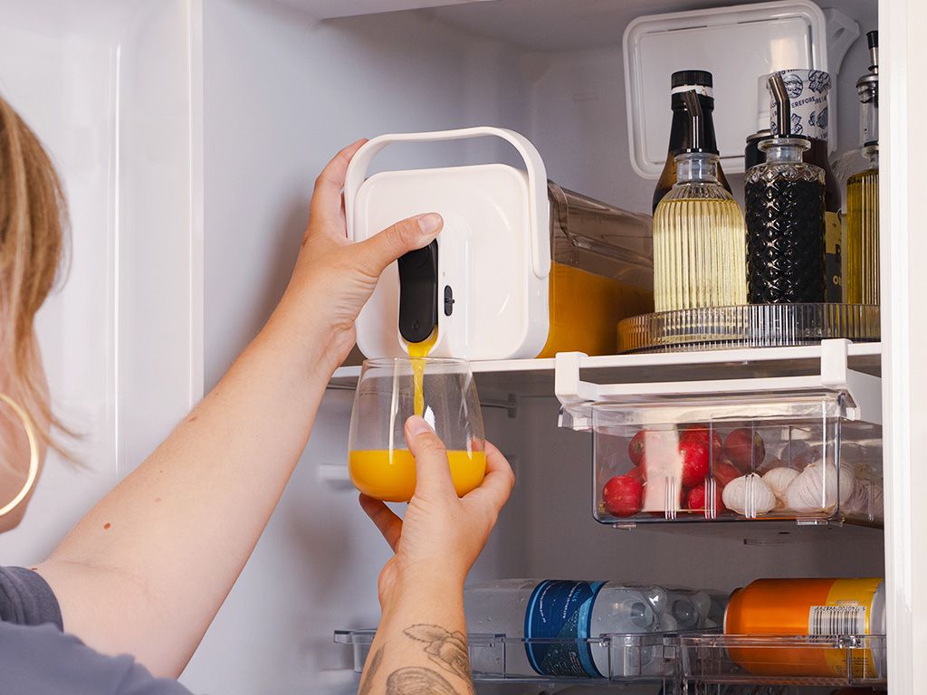 JÄÄKAAPIN ANNOSTELUKANNU - 3,5L