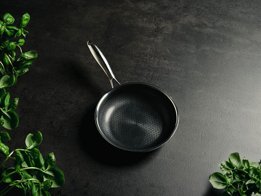 PAISTINPANNU 20CM - 10