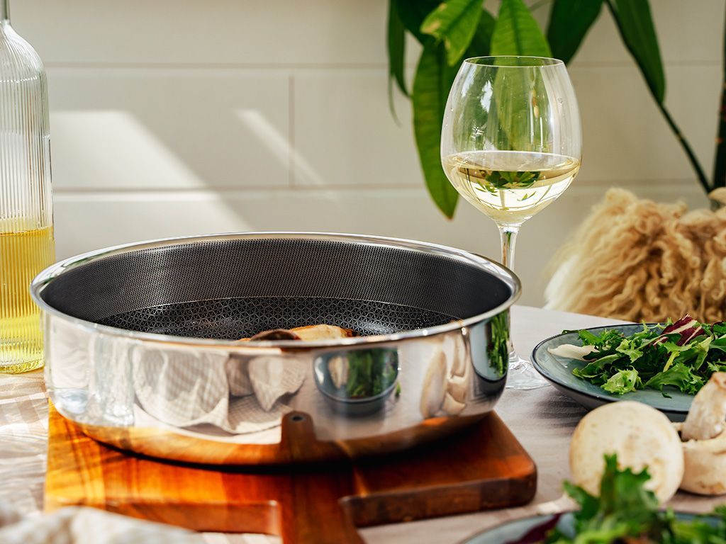 SAUTEPANNU ILMAN KAHVAA 26CM