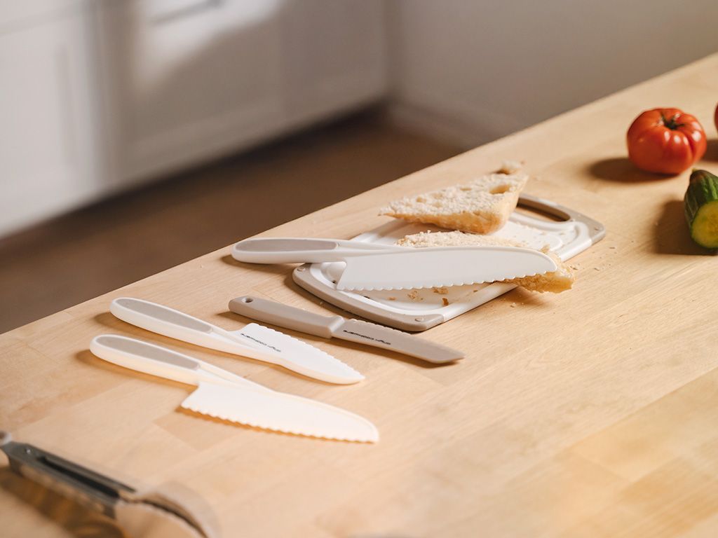 LITTLE HEROES COOKING SET – 3PC - 2