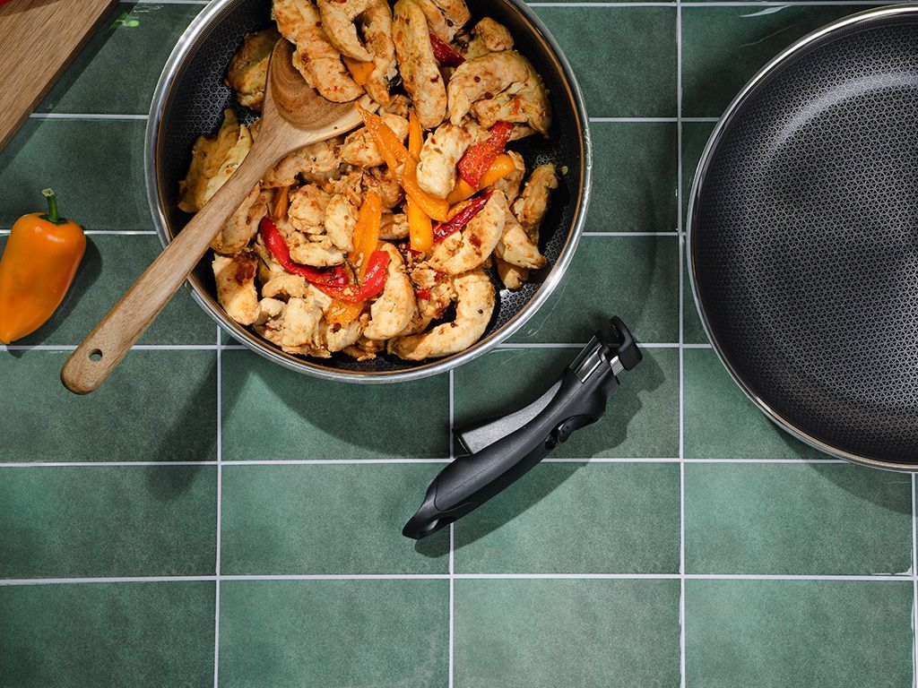 SAUTEPANNU IRROTETTAVALLA KAHVALLA 26CM SETTI - 7