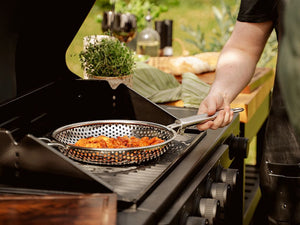 BBQ-GRILLIPANNU IRROTETTAVALLA KAHVALLA 28 CM - 2