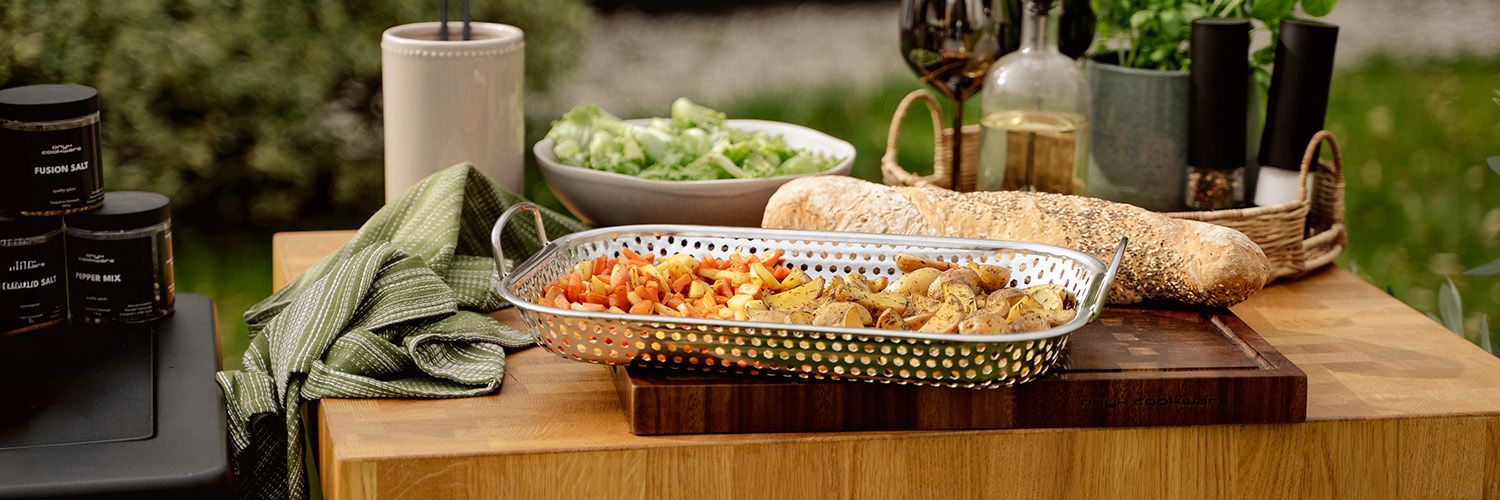 BBQ GRILLING TRAY - 7