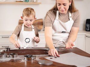 RUOSTUMATTOMASTA TERÄKSESTÄ VALMISTETTU PIPARKAKKUMUOTTISARJA - 5