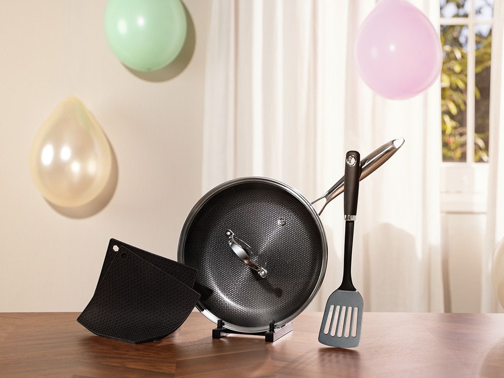 OLENNAISIN PAISTINPANNU SETTI 28 CM - 1