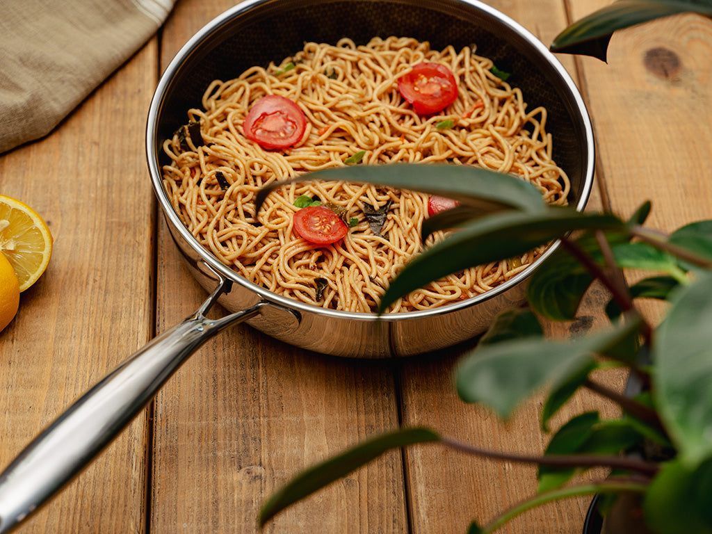TÄYDELLINEN PANNUSETTI – 26 CM (PAISTO & SAUTÉ) - 3