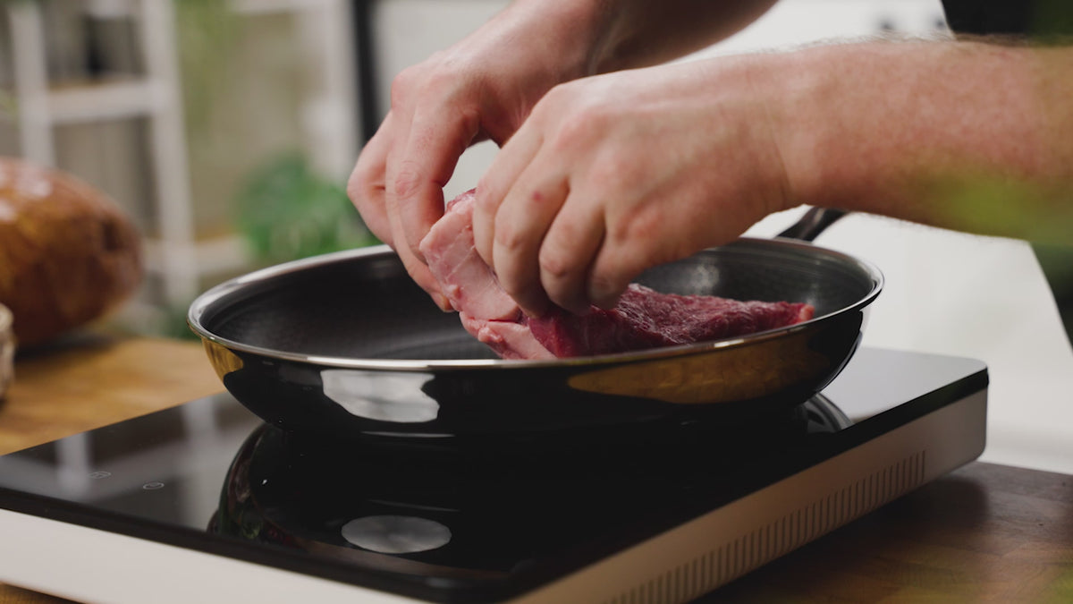 Lataa video: 
PERFEKT STEGNING!